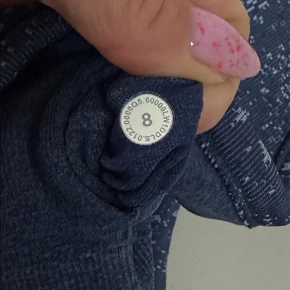 Lululemon Ebb to Street Cropped Tank Distorted Noise Mineral Blue Pastel Sz 8! - Picture 8 of 8